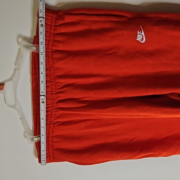Nike Red Sweatshirt and Sweatpants Athletic Sweatsuit - Picture 10 of 16